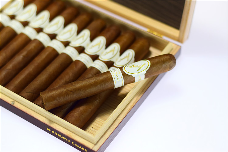 10支Davidoff Robusto Real Especiales 7 Limited Edition特别罗布图7种混合全球限量2019