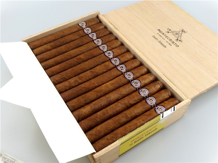 25支Montecristo Double Edmundo 双爱梦多（15年）