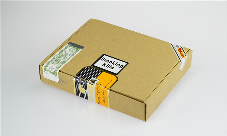 25支 CORONAS ESPECIALES（特级皇冠）